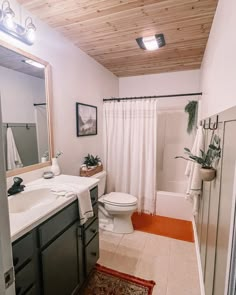 the bathroom is clean and ready to be used as a guest room or family room