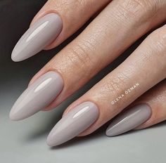 Gray Nails Almond, Gray Almond Nails, Gray Nail Polish, Light Gray Nails, Beige Nail, Beige Nails, Gray Nails, Neutral Nails