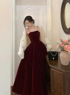 Contact+us:+lisamony@outlook.com Please+left+message+what+color+you+need+when+you+order+it.Besides+the+picture+color,+you+can+also+choose+any+color+you+want. Simple+Spaghetti+Straps+Burgundy+Velvet+Long+Prom+Dress+ Processing+time:+12-21+business+days Shipping+Time:+3-5+business+days "... Red Velvet Prom Dress, Wine Red Prom Dress, Prom Dresses Simple, Velvet Prom Dress, Simple Prom Dress, Prom Dress Inspiration, Burgundy Velvet, Pretty Prom Dresses, فستان سهرة