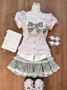 Japanese Sweet Preppy Style Skirt Set Women Kawaii Lace Patchwork Bow Tops + Y2k Plaid Mini Skirt Neapolitan Aesthetic Outfit, Gray Pleated Skirt, Japanese College, Korean Fashion Cute, Skirts Flowy, Lolita Outfits, Flowy Design, Winter Chic, Elegant Skirt