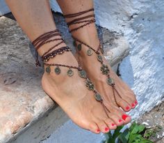 This listing is for a PAIR of barefoot sandals. Experience the beauty and uniqueness of these barefoot sandals, perfect for adding a touch of spring vibrancy to your look.  These sandals pair beautifully with the anklet shown in pictures 1, 2, 4, 6,  and 8. To purchase the combination, select the "bare sandals + anklet" option. For the anklet length, please message me with your ankle measurement. Handmade with love and care, these sandals are crafted from waxed polyester cord, Brass connectors a Barefoot Sandals Tutorial, Anklet Crochet, Bohemian Barefoot Sandals, Diy Barefoot Sandals, Macrame Anklet, Diy Sandals, Barefoot Sandal, Sandals Beach, Yoga Jewelry