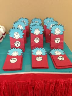 dr seuss and the cat in the hat party favors