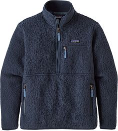 Just as soft on the inside as it is on the outside  the women's Patagonia Retro Pile Marsupial pullover is perfect for relaxing rest days  campfire nights and primo bouldering conditions. Patagonia Retro Pile Fleece, Patagonia Retro Pile, Patagonia Retro, Patagonia Fleece, Comfy Fashion, Womens Fleece, Rei Co-op, Retro Stil, Patagonia Womens