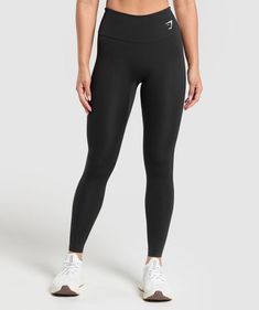 IN YOUR LOCKER High waist and a flattering length, what more could you want from a staple legging? The Training Leggings have style and comfort in the bag. Available in versatile colours making them the perfect pairing to any sports bra, crop top or t-shirt. - High rise fit- Single tone- Logo to hip- Logo on back of waistband- 78% Polyester, 22% Elastane- Model is 5'8" and wears a size XS- SKU: B2A8F-BBBB Gymshark Outfit Women, Gymshark Black, Grey Gym Shark Leggings, Gym Shark, Gymshark Leggings Black, Gymshark Grey Leggings, Gymshark Outfit, Gymshark Leggings, Pleaser Shoes