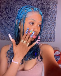 Dye Ideas, Dyed Natural Hair, Pretty Braided Hairstyles, Girls Hairstyles Braids, Short Bob Haircuts, Pixie Bob, Locs Hairstyles