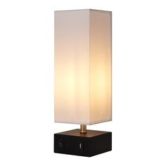 A Teamson Home Colette 14.5 Modern Metal Table Lamp with Square White Shade on top. Lamp With Usb Port, Square Table Lamp, Bedside Table Lamp, White Bedside Table, Square Shades, Metal Table Lamp, Lampe Decoration, Timeless Decor, Table Metal