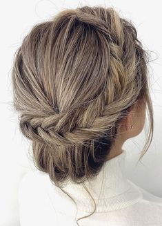 Modern Braids, Party Hairstyles For Girls, Wedding Updo Hairstyles, Curled Hair With Braid, Updo Wedding Hairstyles, Cool Haircuts For Girls, Hairstyle Bridal, Classic Elegant Wedding