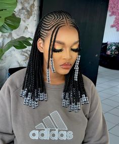 Hairstyles For Ladies Braids, Pass Mesh Hair Styles Braids, Hairstyles With Braids And Beads, Trending Cornrows Hairstyles 2024, Trending Braids Hairstyles 2024, Easy Fulani Braids, Cornrows With Beads For Women, Middle Part Cornrows Braids