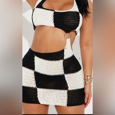 Super Cute Black And White Crochet Mini Dress Nwt Blck Crochet Dress, Crochet Candy Corn Dress, Crochet Winter Coat, Crochet Dress Easy, Crochet Mini Dress Pattern, Crochet Swimwear Pattern Free, Crocheting Outfits, Crochet Swimwear Pattern, Princess Penelope