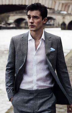 . Professional Outfit, Millionaire Dating, Gentleman Aesthetic, Short Men, Short Men Fashion, Dating App, Wedding Suits Men, Suit Style