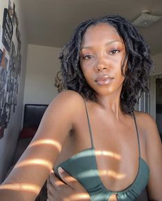 Locs Aesthetic, Girl With Locs, Brown Skin Girl, Short Locs Hairstyles, Rule The World, Model Looks, Black Femininity, Dread Hairstyles, Seductive Clothes