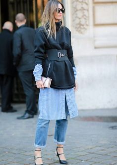 Master Layering Outfits: Seasonal Style & Aesthetic Tips Wide Leg Jeans Outfits, How To Wear Belts, How To Wear Jeans, Street Couture, Dress Over Jeans, Dress Over Pants, Paris Fashion Week Street Style, Urban Street Style, Easy Street