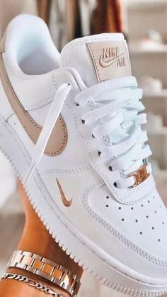 White Nike Shoes, Cute Nike, Cute Sneakers