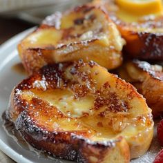 Peach Melba French Toast, French Toast Dessert Recipes, What To Do With French Baguette, French Toast For Dinner, Creme Brulee Overnight French Toast, French Toast Italian Bread, Puff Pastry French Toast, Overnight French Toast Casserole Make Ahead Christmas Breakfast, Overnight Crème Brûlée French Toast Recipe