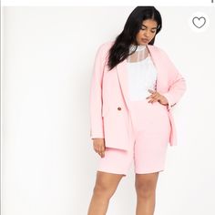 Reposhing This Item I Purchased From @Juicy_1991. Loved It, But Ready To Rotate For Something New. Questions? Leave A Comment Below! Work Blazer Outfit, Blazer Dress Outfits, Suit Shorts, Blazer Outfits Casual, Shorts Plus Size, Womens Lace Tops, Womens Fashion Casual Spring, Fantasy Closet, Plus Size Coats