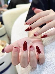 Korean Nail Art Red, Manicure Nail Designs, Nail Manicure, Stylish Nails, Pretty Nails, Nail Inspo, Gel Nails, Manicure, Nail Designs