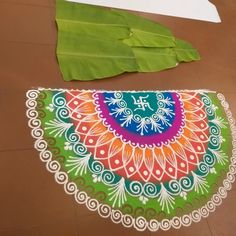 Upanayana Outdoor Rangoli Designs, Rakhi Rangoli, Small Free Hand Rangoli, Floral Design Drawing, Deepam Kolam, Lotus Rangoli, Mehendi Decor Ideas, Mehendi Decor