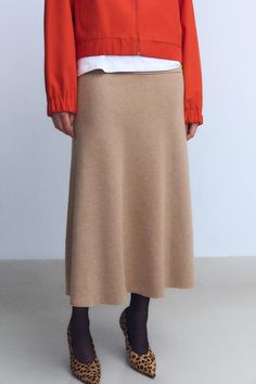 VOLUMINOUS SOFT MIDI SKIRT - Mid-camel | ZARA United States Zara Wool Skirt, Rok Midi, Joggers Shoes, Skirts Midi High Waisted, Knit Midi Skirt, Zara Knit, Cardigan Sweater Dress, Shirt Blouses Tops, Wool Skirt