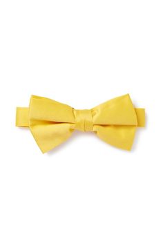 Don't you dare get caught mismatching your sweeties favorite fascinator! Pippa & Pearl now carry bow ties so you and your partner will look like the cutest duo at the party. These bow ties are made from a silky poly satin material and come in various colors. - 100% Poly Satin Men's Bow Tie- Clip On Pre-Tied Bow Tie- Size 4.75" x 2.5"- Fits Most Necks Pre-tied Satin Bow For Black Tie Events, Fitted Pre-tied Bow For Party, Fitted Pre-tied Tie For Party, Satin Bow Ties For Party, Satin Bow Ties For Parties, Standard Tie Satin Bow, Classic Bow With Bow Tie Back For Party, Satin Bow For Black-tie Events, Satin Ties With Decorative Bow For Party