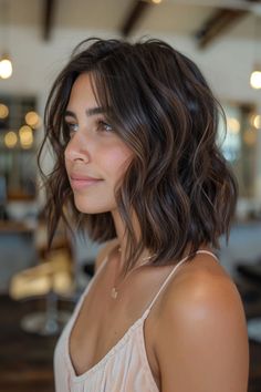 40 Stunning Shoulder Length Hairstyles to Inspire Your Next Cut Shoulder Length Formal Hair, Shoulder Length Hair Highlights, Should Length Hair, Hair Styles For Shoulder Hair Length, Just Above Shoulder Length Hair, Shoulder Length Hair Brunette, Shoulder Length Formal Hairstyles, Should Length Hair Styles, Above The Shoulder Haircuts