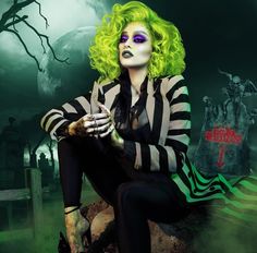 Lady Beetlejuice Makeup, Diy Beetle Juice Costume Women, Lady Beetlejuice Costume, Women Beetlejuice Makeup, Bettle Juice Make Up Women