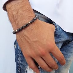 Characteristics  Material: stainless steel  Length: cm. 21,00 adjustable to cm. 18,00  Stones: labradorite  Warranty: Gioielli Aurum   Color: gray  Subject: new  Product code: 300_bra011_acc  Men's bracelet made of stainless steel and semi-precious stones. Gray Labradorite is a stone that increases creativity, strengthens intuition and allows us to see the true nature of our purposes, as well as having beneficial effects against stress. Men's bracelet with a simple but decisive style made unique Snowflake Bracelet, Increase Creativity, Labradorite Bracelet, Men's Bracelet, True Nature, The Jewel, The Union, Semi Precious Stones, Beautiful Bracelet