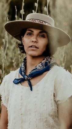 Elevate your outdoor experience with these stylish and functional adventure outfits. From rugged-chic ensembles to nature-inspired looks, embrace the essence of adventure in every step. #AdventureOutfit #OutdoorStyle #ExploreInAesthetic Bandana Neck Scarf, Cool Bandanas, Campaign Shoot, Bandana Neck, Bandana Design