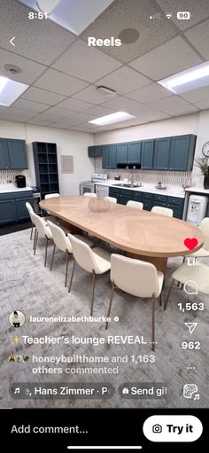 the virtual view of a kitchen and dining room is shown in this screenshote