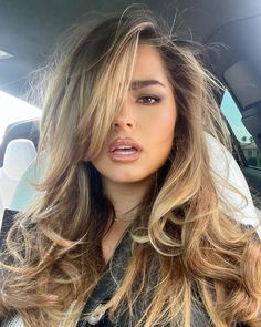 Rambut Brunette, Honey Brown Hair, Brown Hair Inspo, Brunette Hair With Highlights, Honey Blonde Hair, Honey Hair, Brown Blonde Hair, Addison Rae, Long Blonde