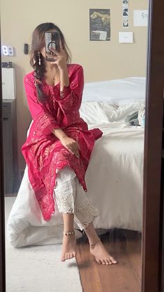 Desi Clothing, Desi Fits, White Instagram, Desi Outfits, Trendy Outfits Indian, Pani Puri, Traditional Indian Dress, Casual Indian Fashion, Desi Fashion Casual