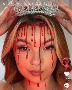 Baddie Halloween Makeup Scary, Carrie Makeup Look, Glitter Blood Makeup, Carrie Costume Makeup, Dead Bride Makeup Halloween, Carrie Halloween Makeup, Dead Princess Makeup, Carrie Costume Aesthetic, Carrie Halloween Costume Makeup