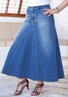 Jean Skirt Fashion, Jeans Refashion, Denim Refashion, Blue Jean Skirt, Long Denim Skirt, Skirt Denim, Upcycle Jeans