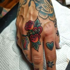 11 11 Tattoo Hand, Nerdy Flash Tattoo, Hand Tattoos Fingers, Girly Pop Tattoo, Lady Hand Tattoo, Like Work Tattoo, Bold Finger Tattoos, Boho Finger Tattoos