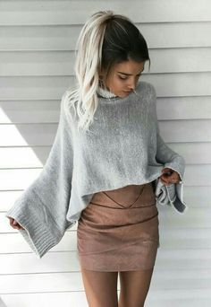 Sweater Tops Outfit, Going Out Winter Outfits, Winter Date Night Outfits, Skirt Diy, Pullover Outfit, Edgy Chic, Fashion Blogger Style, Cooler Look, Trending Fashion Outfits