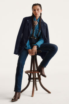 Denim Daydream, the third and final drop of #PoloRalphLauren x #NaiomiGlasses celebrates denim—as the fabric of America, for its intersection with Navajo rodeo culture, as a source of inspiration for Naiomi’s weavings, and for its significance in Ralph Lauren’s heritage. Navajo Weaver, Mo Farah, Cowboy Chic, Lil Yachty, American Icons