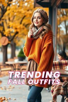 Unique Christmas Trees Themes, Chic Travel Outfit, Vegan Christmas Cookies, Gold Christmas Tree Decorations, Fall Outfits Ideas, Smart Dressing, Fall Trends Outfits, Warm Tights, Best Winter Outfits