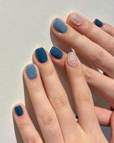 45 Best Winter Acrylic Nails to Try Winter Nails Acrylic, Short Acrylic Nails, Short Nails Dark Blue Nails, Hello Nails, Hippie Nails, Gel Set, Beauty Nails Design, Winter Nails Acrylic, Minimal Nails, Cute Gel Nails