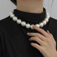 18mm pearl choker necklace Party Pearl Choker, Pearl Necklace Chunky, Pearl White Pearl Pendant Choker, White Metal Pearl Choker Necklace, Pearl White Baroque Pearl Choker, White Baroque Pearl Choker, Chunky Pearl Necklace, Chunky Pearls, Pearl Choker Necklace