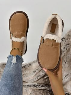 Women's Autumn & Winter Plush Slippers, Flat Loafers, Mules & Clogs | SHEIN USA Mode Hippie, Looks Chic, If The Shoe Fits, Shoe Fits, Mode Vintage, Soft Suede, Shoe Game, Walk On, Snow Boots