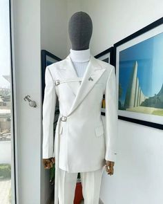 Peak Lapel Suit, High Fashion Men, Dress Suits For Men, Designer Suits For Men, White Suit, Men Stylish Dress, Mens Casual Dress Outfits, Prom Suits, Lagos Nigeria