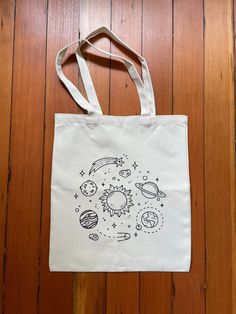 Tote Bags Design Ideas, Cute Tote Bag Design, Solar System Kids, Planets Saturn, Decorated Tote Bags, Tote Design, Space Bags