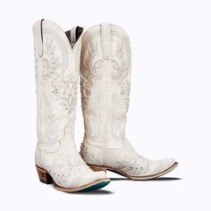 Cowgirl Boots Wedding, Wedding Cowboy Boots, Lane Boots, Cowboy Shoes, Bridal Boots, Bota Country, Elegant Boots, Looks Country, Wedding Boots