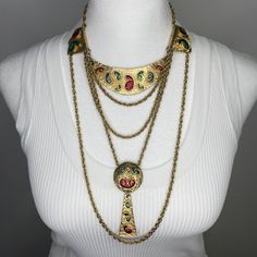 Rare Find By Julio Marsella. Gold Plated, 5 Rows, Etruscan Style. Statement Necklace. Julio Marsella Founded The Marner Jewelry Company In 1946 In Providence, Ri. Over The Years, The Jewelry Was Marked Jewels By Julio, Or Julio Marsella, Or Marner. Many Of The Company's Creations Were For Such Well-Known Jewelry Companies As Hobe, Hattie Carnegie, Kramer, And Others. The Company Closed In 1967. Hattie Carnegie, Providence Ri, Jewelry Companies, Style Statement, Vintage 1960s, Womens Jewelry Necklace, The Row, 1960s, Statement Necklace