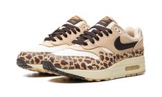 Air Max 1 '87 WMNS FV6605 200 Nike Shoes Cheetah Print, Nike Air Max 97 Leopard, Nike Leopard, Leopard Nikes, Casual Shoes Women Sneakers, Nike Air Flight, Air Max Day, Leopard Shoes, Nike Models