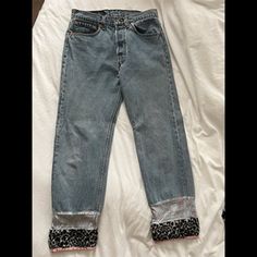 One Of A Kind! Levi's X Bella Dahl Jeans With Leopard Print And Silk Details. Leopard Print For A Bold Fashion Statement, Silk Details Add A Touch Of Elegance And Luxury All With The Classic Levi's Fit For Comfort And Style. Tag Size: 29, Fits More Like A Size 26 Condition: 1 Small Stain As Pictured Cheap Levi's T-shirt With Text Print, Affordable Levi's T-shirt With Text Print, Bella Dahl, Vintage Levis, Levis Jeans, Colored Jeans, Leopard Print, Women Jeans, Silk