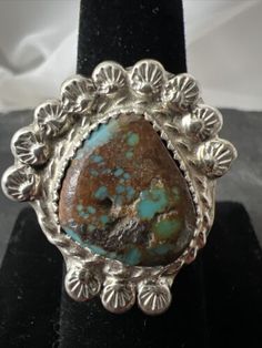 ad eBay - Find many great new & used options and get the best deals for Beautiful Navajo Artisan Sterling & Bisbee Turquoise Stone Ring S-8 10.7 Grams at the best online prices at eBay! Free shipping for many products! Southwestern Style Turquoise Ring, Artisan Turquoise Ring Jewelry, Untreated Western Style Turquoise Ring Gift, Western Style Untreated Turquoise Ring Gift, Untreated Western Turquoise Ring As Gift, Western Style Turquoise Ring Collectible, Unique Turquoise Ring With Concho For Gift, Gift Turquoise Ring With Concho, Western Style Ring With Large Stone For Gift