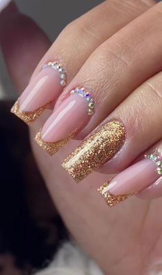 Wow Nails, Pointed Nails, Work Nails, Bling Acrylic Nails, Yellow Nails, Classy Nails, Fancy Nails, Best Acrylic Nails, Gold Nails