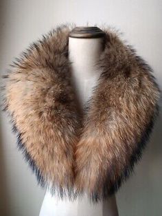 Find ideas๏ฟฝand inspiration for Real Raccoon Fur Collar Warm Scarf Shawl Smooth Natural Brown For Party Dinner, Women's Accessories Mink Fur Shawl, Fur Shawl Over Dress, Trendy Winter Accessories, Shawl Design Ideas, Monk Cosplay, Perfect Objects, Oc Accessories, Fur Shoulder Wrap, Styling Scarf