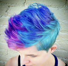 Sunset Short Hair, Colorful Hairstyles, Lumpy Space, Vivid Hair Color, Hair Color Crazy, Bright Hair Colors, Men Hair Color, Bright Hair, Funky Hairstyles