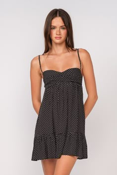 Black Polka Dot Dress Polka Dot Sundress, Black Mini Dress Summer, Cute Mini Dresses Casual, Semi Formal Mini Dress, Polka Dot Dress Aesthetic, Kitteny Dress, Babydoll Aesthetic Outfits, Black Dress Outfit Ideas, Country Concert Dress